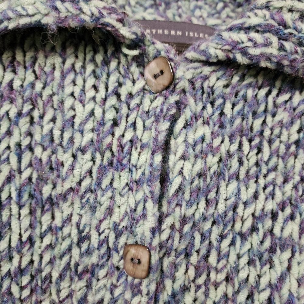 Vintage Northern Isles Variegated Knit Cardigan With Shell Buttons - Picture 10 of 13